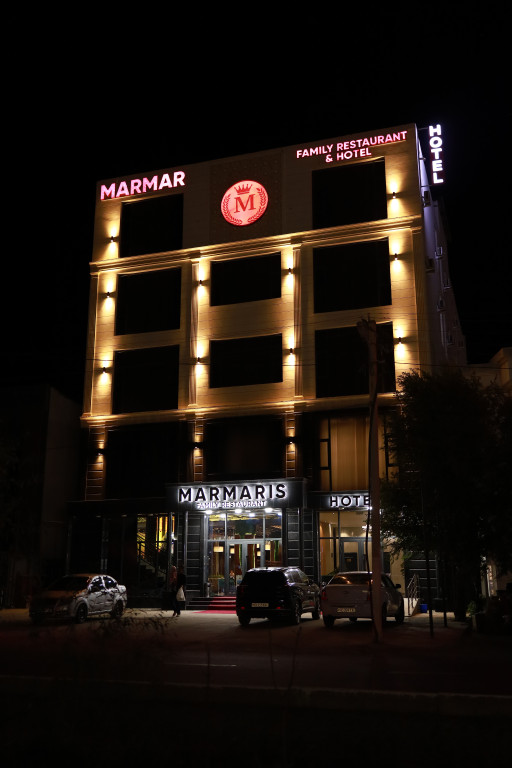 Marmar Family Hotel