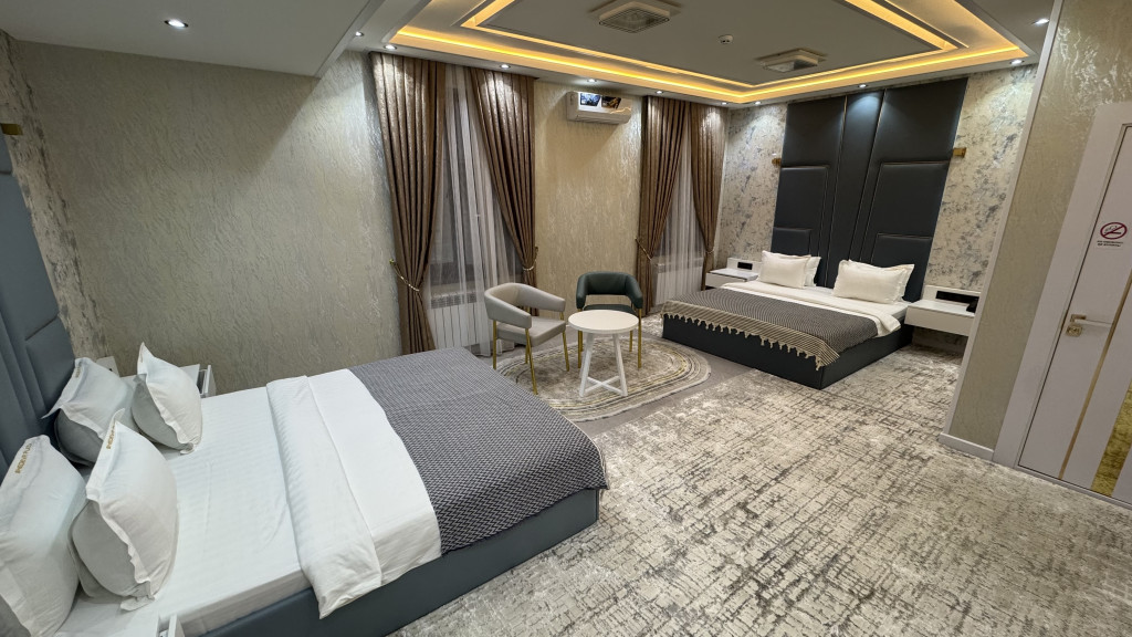 Hotel Shedevr Plaza