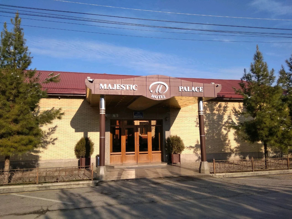 Гостиница Majestic Palace