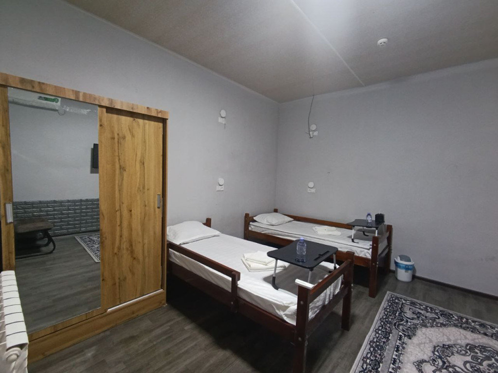 Caravan Hostel