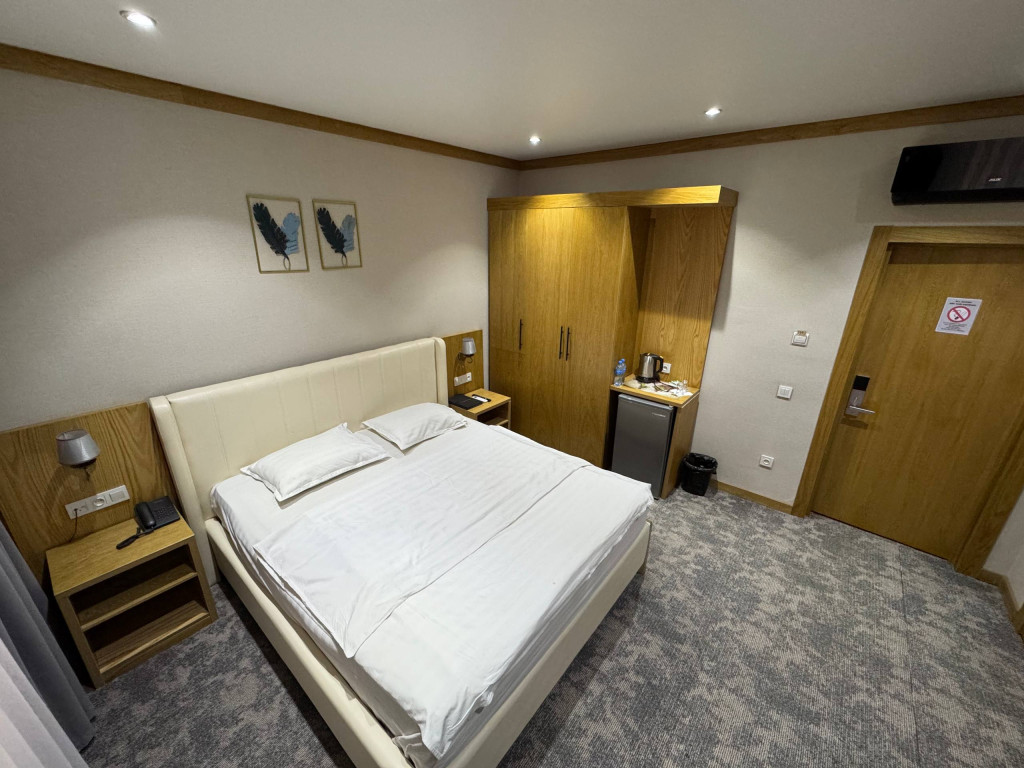 Hotel Vella Elegant 2