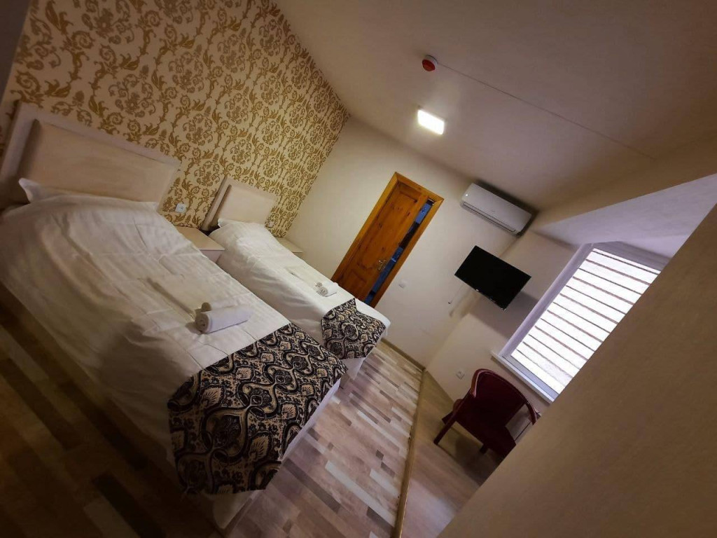 Гостиница Diyor