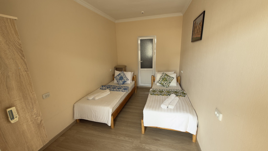 Гостиница Alisher