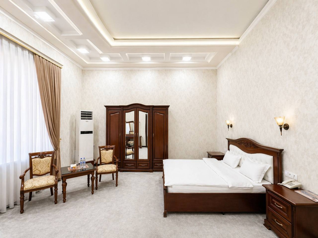 Гостиница Hayot