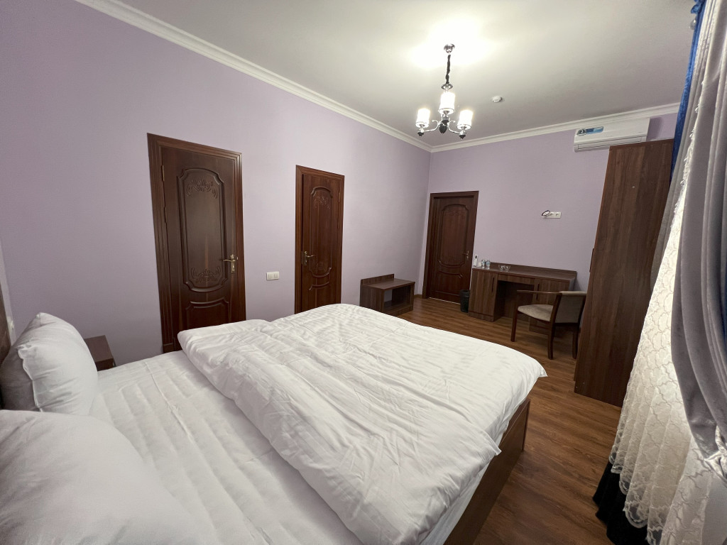 Silk Nest Hotel