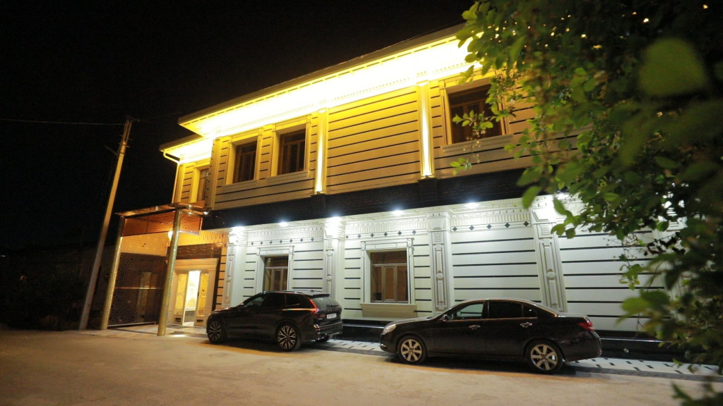 Dilfuza Hotel