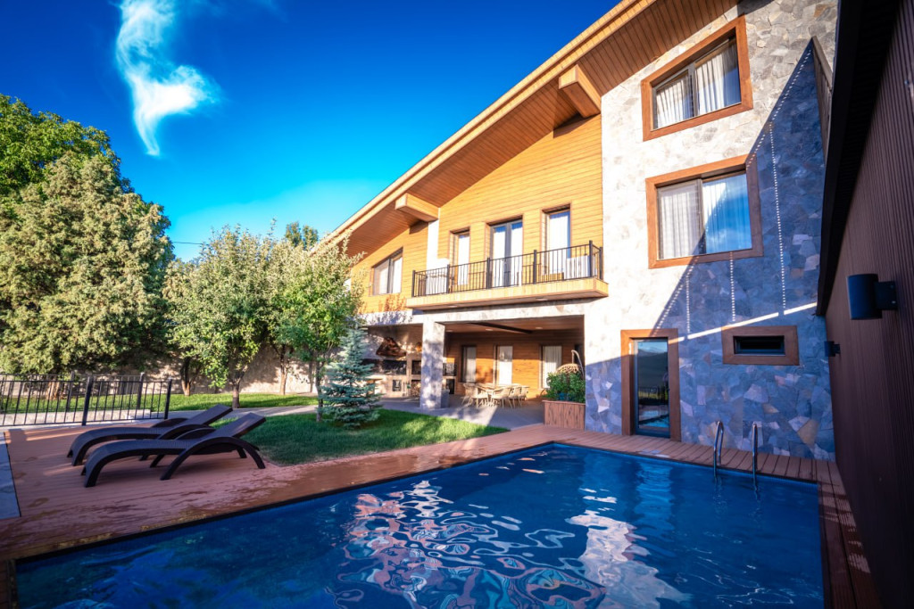Shamuk Homes