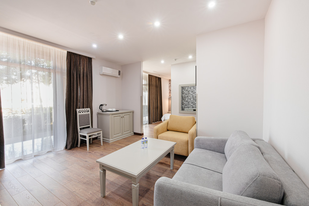 Charos Family Resort