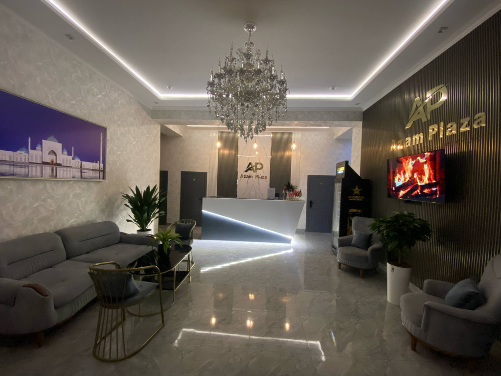 Azam Plaza Hotel